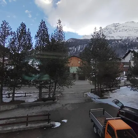 La Maisonb - Arly * La Thuile